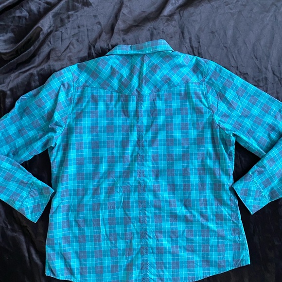 The North Face Teal and Navy Plaid Shirt - Picture 2 of 6